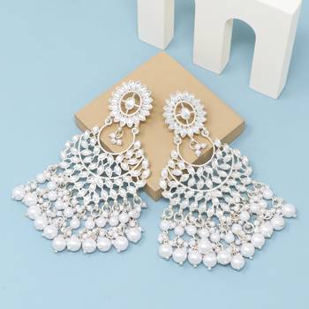 Kundan type zumka earring for girls 4