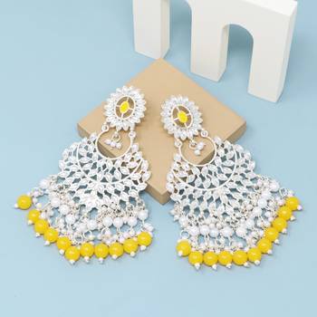 Kundan type zumka earring for girls 4