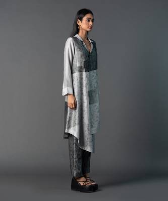 Multicolor dupion silk printed kurta sets 2