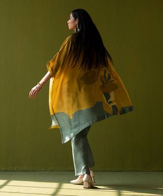 Multicolor dupion silk printed kurta sets 3