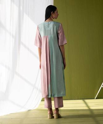 Multicolor dupion silk printed kurta sets 3