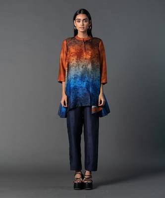 Multicolor dupion silk printed kurta sets 1
