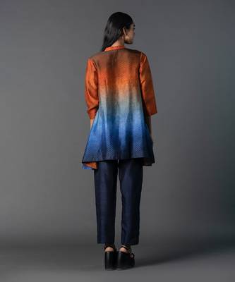 Multicolor dupion silk printed kurta sets 3