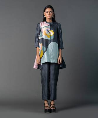 Multicolor dupion silk printed kurta sets 1