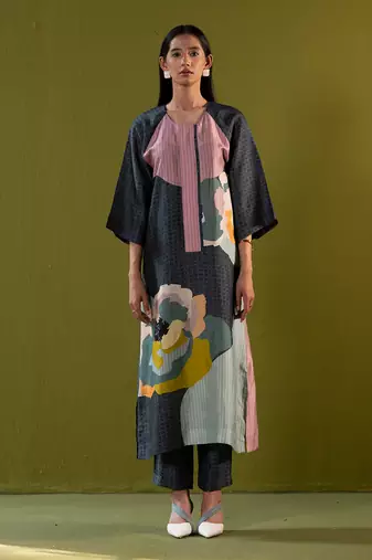 Multicolor dupion silk printed kurta sets