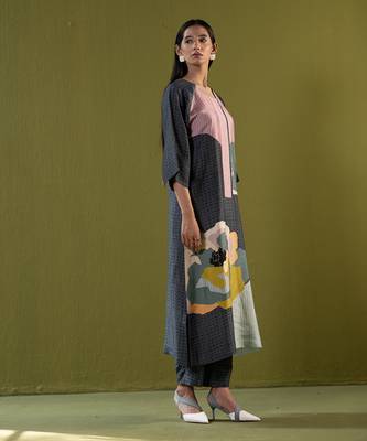 Multicolor dupion silk printed kurta sets 3