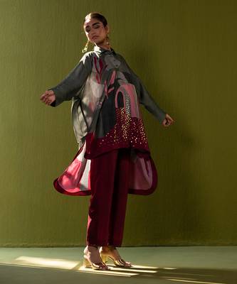 Multicolor dupion silk printed kurta sets 3