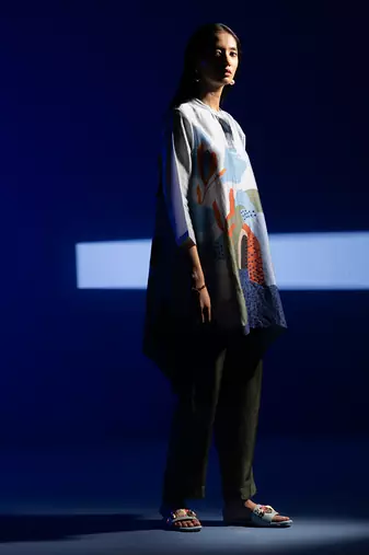 Multicolor dupion silk printed kurta sets