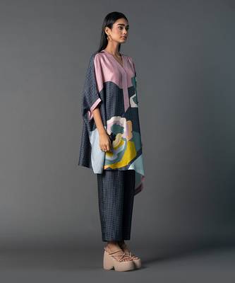 Multicolor dupion silk printed kurta sets 3