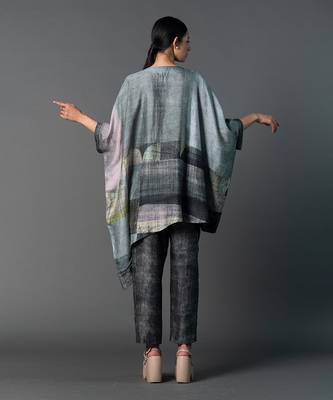 Dark grey dupion silk printed kurta sets 3