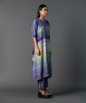 Deep purple dupion silk printed kurta sets 2