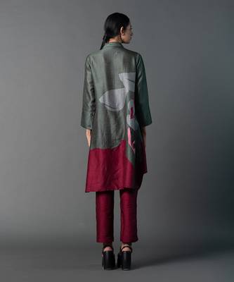 Multicolor dupion silk printed kurta sets 3