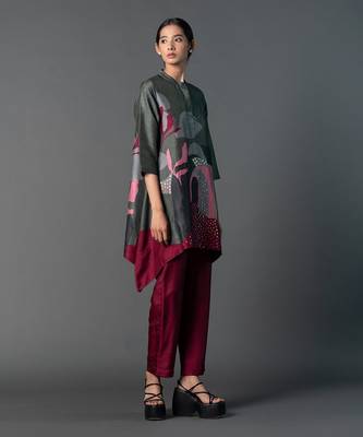 Multicolor dupion silk printed kurta sets 2