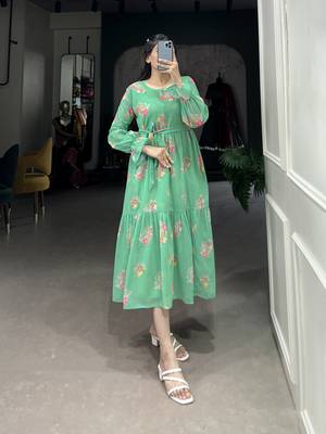 Women's Georgette With Floral Print Western Dress  1