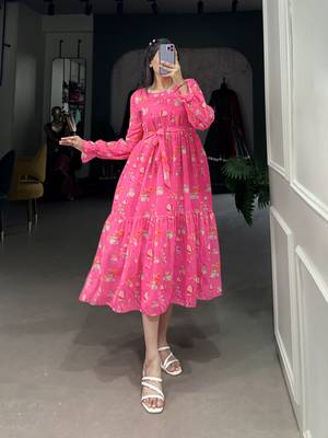 Women's Georgette With Floral Print Western Dress  5