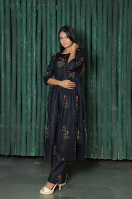 Black designer heavy cambric cotton ready to wear kurta 1