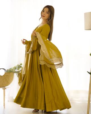 Roman Silk Chanderi Fabric Fully Flair Gown, With Duppta And Pent 4