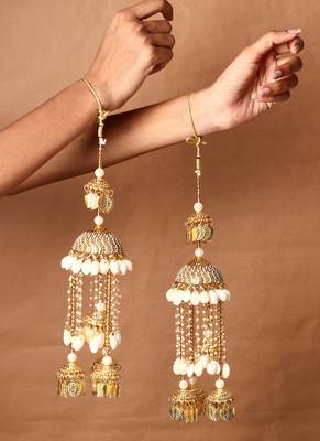 Set Of 2 Gold-Plated & Sea Shell Beaded Kaleera 1