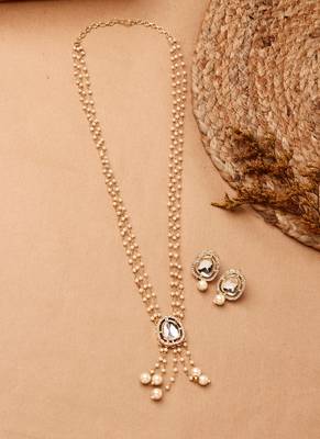 Layered Pearl Beaded Necklace with Kundan Pendant 1