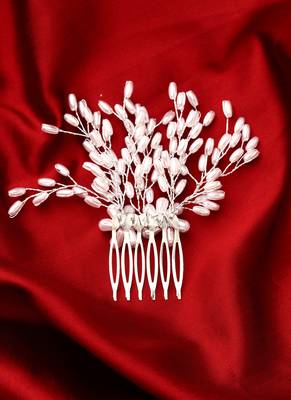 Women Beaded Embellished Hair Accessory 1