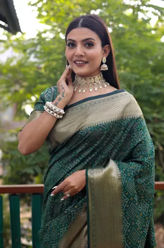Green Bandhani Style silk bland Golden zari border sareee with Blouse