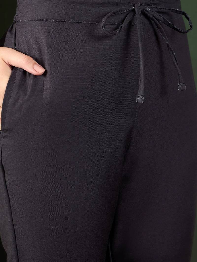 women black rayon blend floral printed straight kurta trouser with dupatta