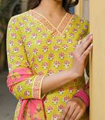 women yellow rayon blend floral printed straight kurta trouser with dupatta
