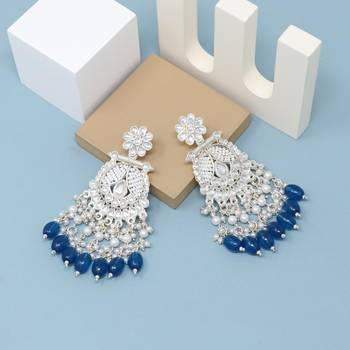 Kundan type zumka earring for girls 1