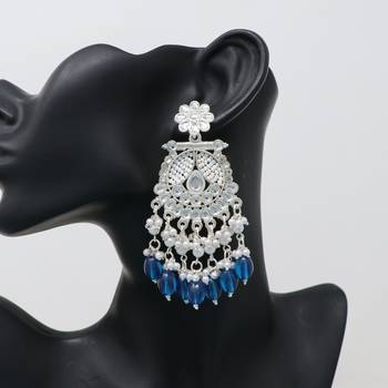 Kundan type zumka earring for girls 2