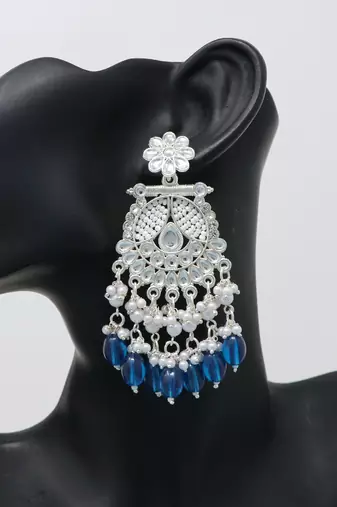 Kundan type zumka earring for girls