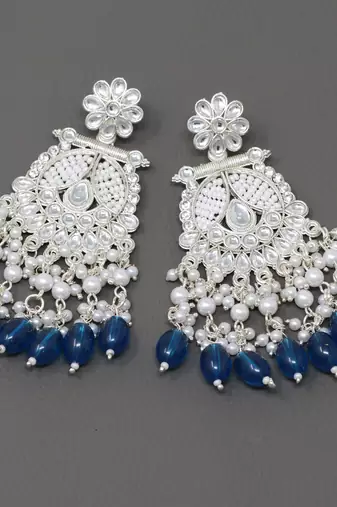 Kundan type zumka earring for girls