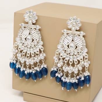 Kundan type zumka earring for girls 4