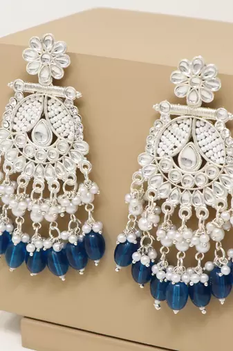 Kundan type zumka earring for girls