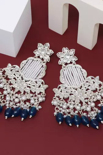 Kundan type zumka earring for girls