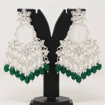 Kundan type zumka earring for girls 1