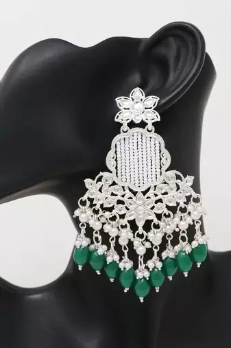 Kundan type zumka earring for girls