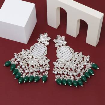 Kundan type zumka earring for girls 3