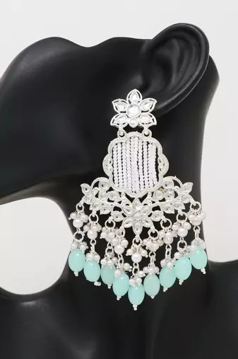 Kundan type zumka earring for girls