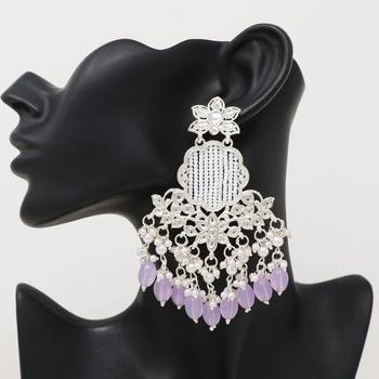 Kundan type zumka earring for girls 3