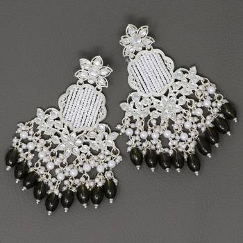 Kundan type zumka earring for girls 2