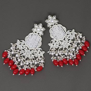 Kundan type zumka earring for girls 4
