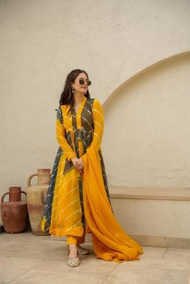 Yellow leheriya Organza Anarkali Suit Set 1
