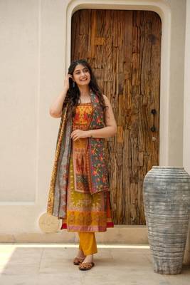 Yellow Silk Kurta Palazzo Suit Set 4