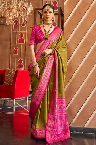 Pear Patola Silk Contemporary Saree With Unstiched Blouse