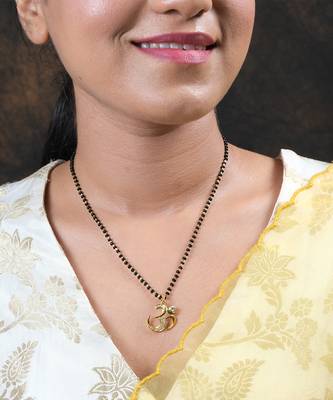 Cubic zirconia mangalsutra 2