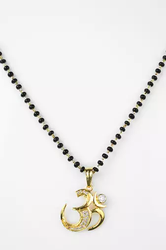 Cubic zirconia mangalsutra