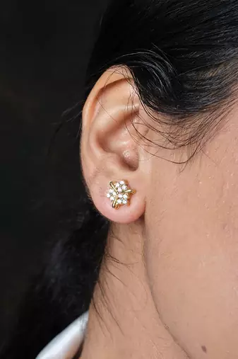 Cubic zirconia earrings