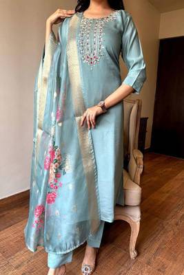 Powder Blue Viscose Thread Embroidered Salwar Suit  2