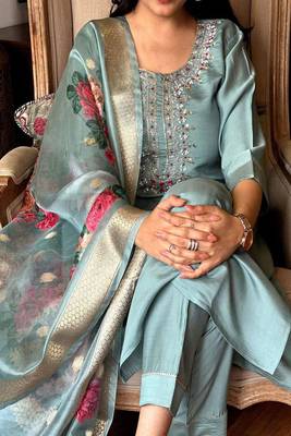 Powder Blue Viscose Thread Embroidered Salwar Suit  5