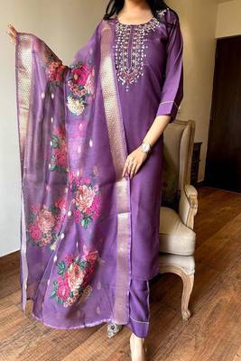 Purple viscose chanderi thread embroidery work with printed dupatta kurta pant set 2